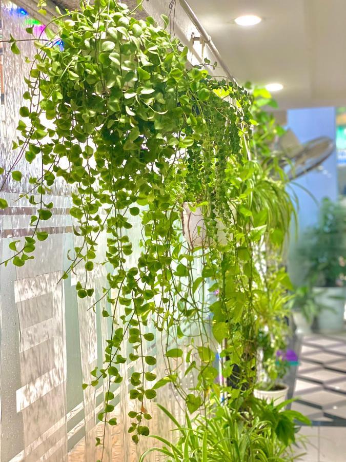 Mes Hotel - Ngay Ben Ninh Kieu Кантхо Экстерьер фото